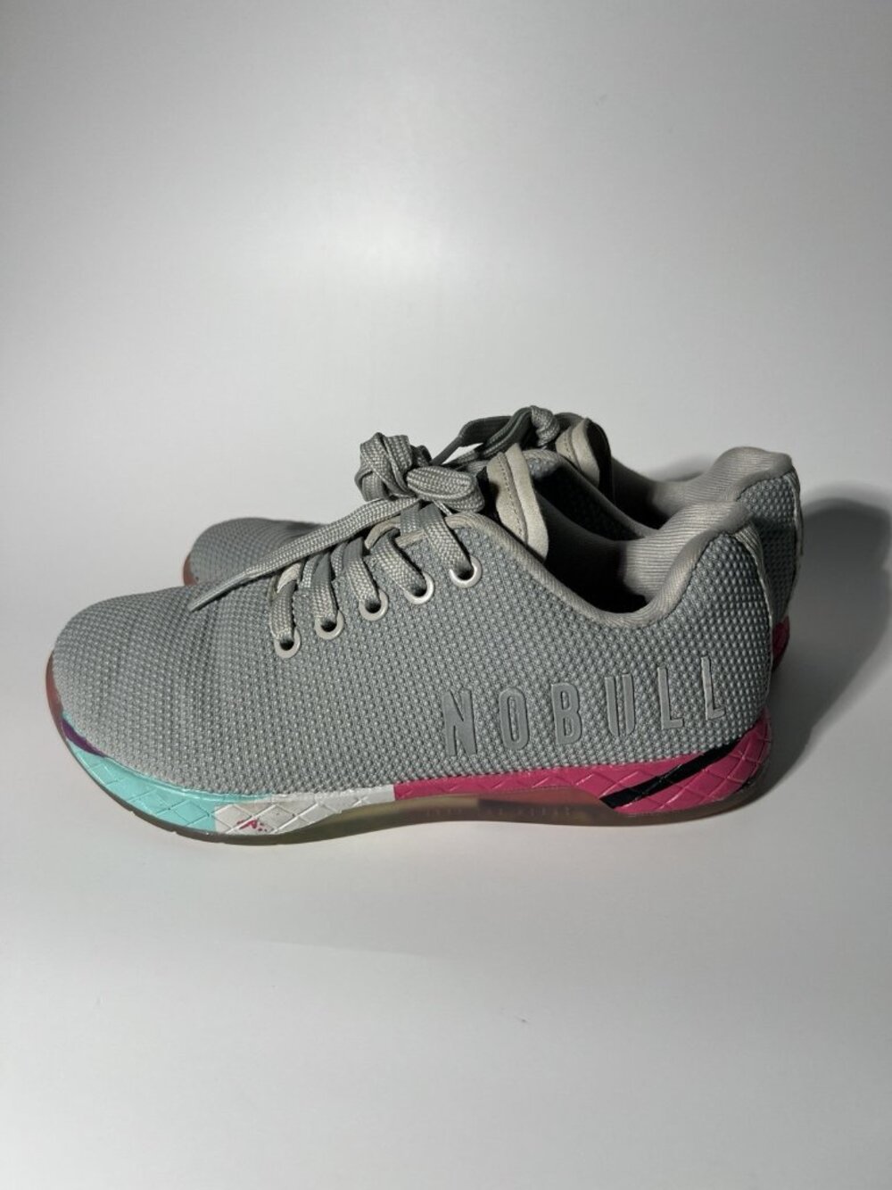 NOBULL SuperFabric Trainer Gray Pink Blue Women’s Size 6 - Picture 4 of 10